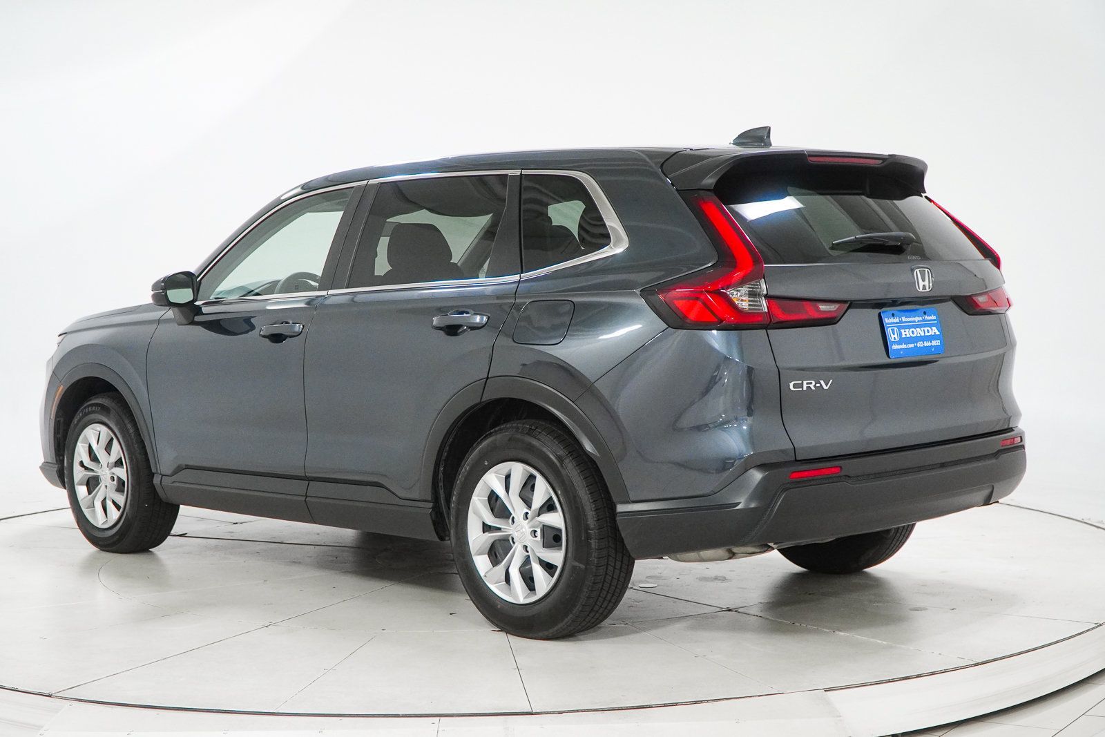 Used 2025 Honda CR-V LX image 6