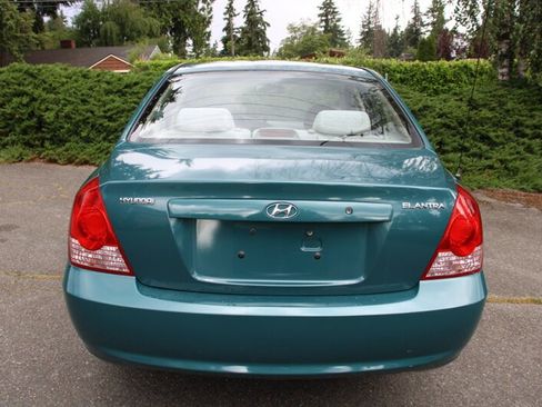 Used 2006 Hyundai Elantra GLS FWD image 10
