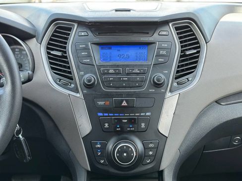 Used 2014 Hyundai Santa Fe Sport image 17