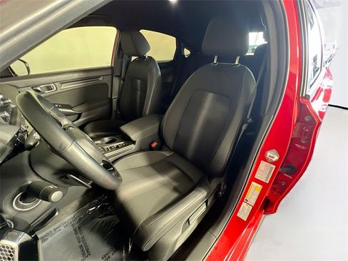 Used 2025 Honda Civic Sport image 9