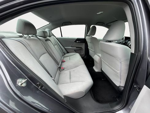 Used 2017 Honda Accord LX image 24
