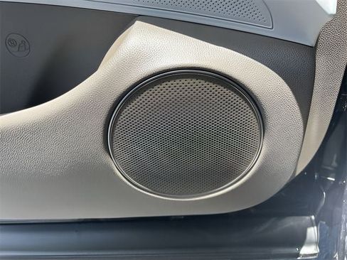 New 2026 Genesis GV70 2.5T Advanced AWD/4WD image 22