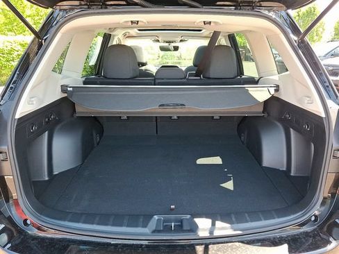 Certified 2023 Subaru Forester Premium AWD/4WD image 31