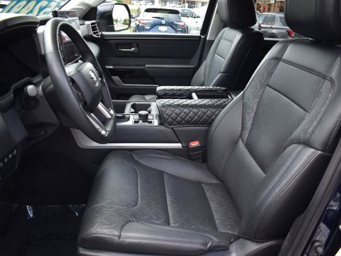 Used 2024 Toyota Tundra Limited AWD/4WD image 25