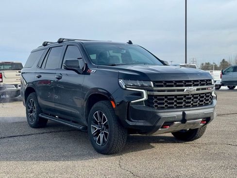 Used 2022 Chevrolet Tahoe Z71 w/ Luxury Package image 9