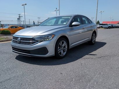 Used 2024 Volkswagen Jetta SE