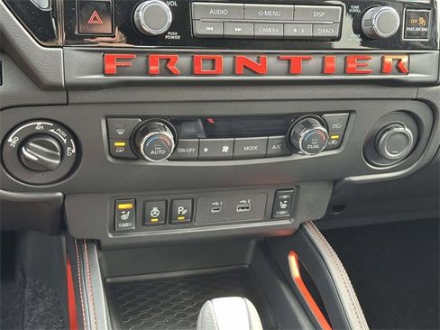 New 2026 Nissan Frontier PRO-4X w/ Pro-4x Convenience Package image 21