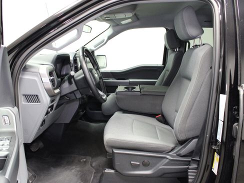 Used 2025 Ford F150 XLT w/ Equipment Group 301A Standard AWD/4WD image 18
