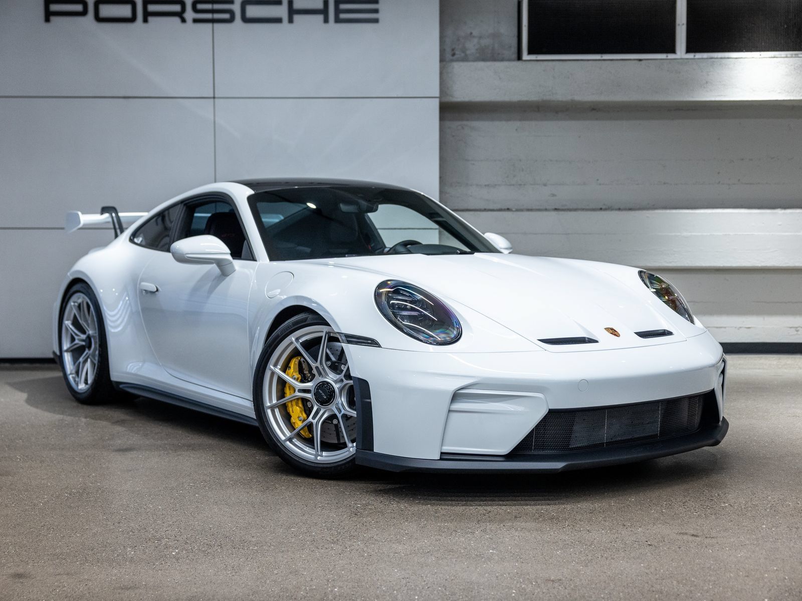Certified 2026 Porsche 911 GT3 RWD image 10