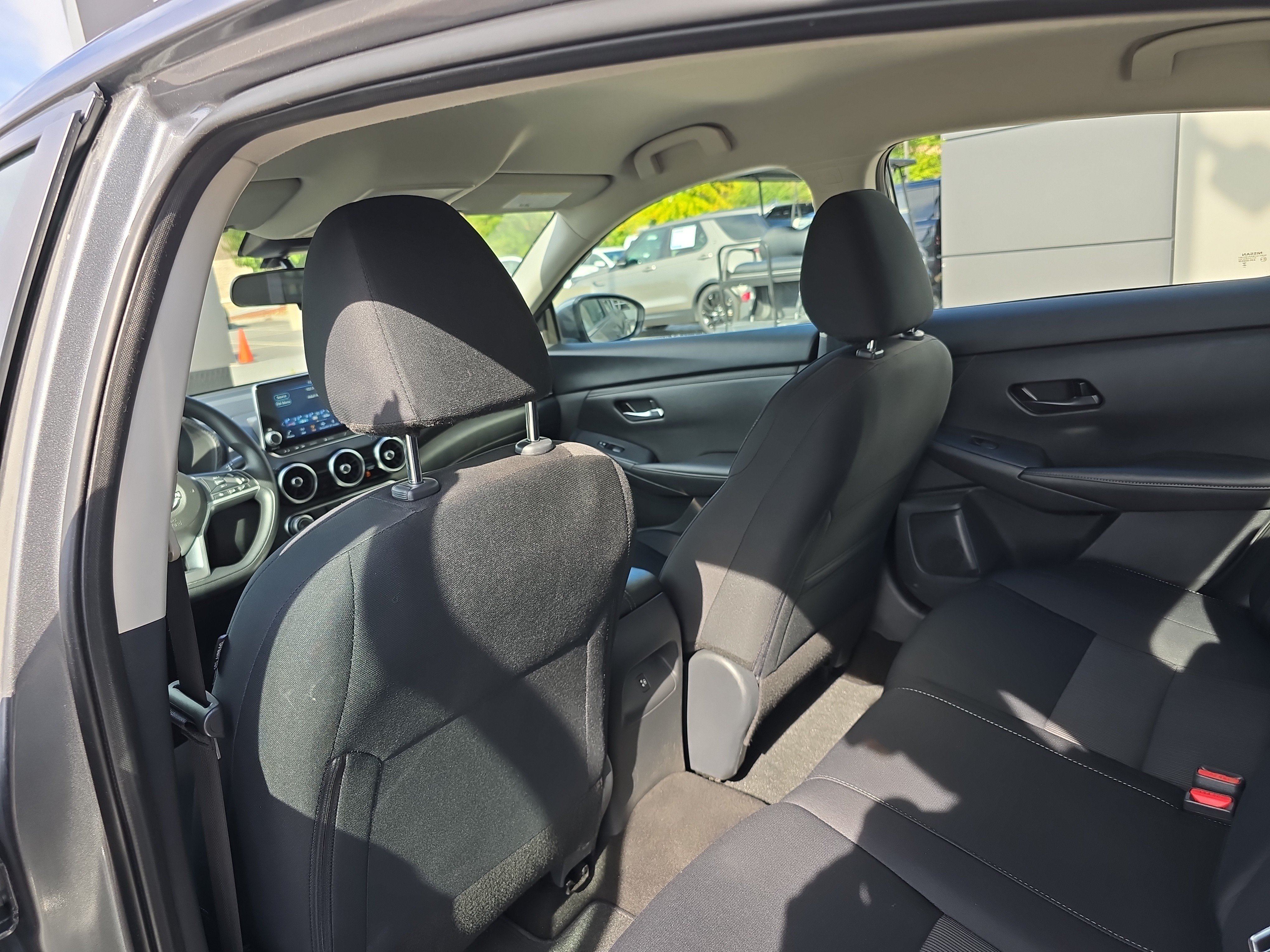 Used 2024 Nissan Sentra SV FWD image 15