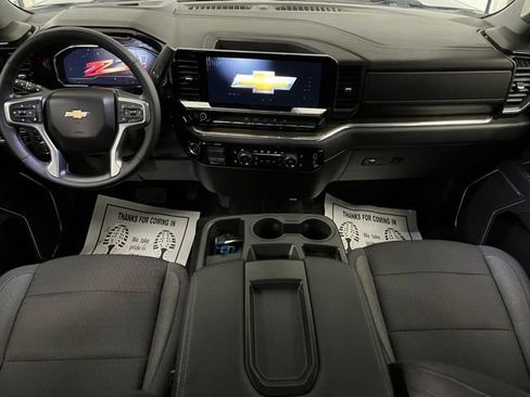 Used 2024 Chevrolet Silverado 2500 LT AWD/4WD image 21