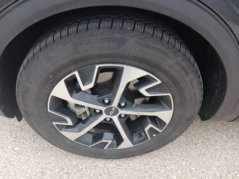 Used 2023 Kia Sportage EX image 35