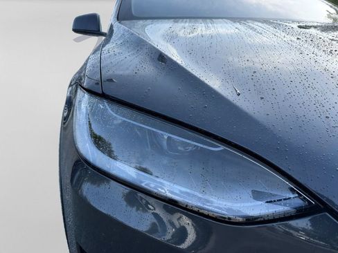 Used 2024 Tesla Model X AWD/4WD image 4