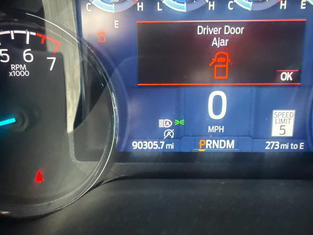 Used 2022 Ford F150 XLT w/ Equipment Group 302A High RWD image 5