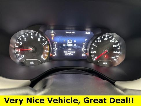 Used 2022 Jeep Compass Limited image 4