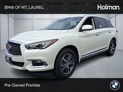 Used 2019 INFINITI QX60 Luxe w/ Essential Package