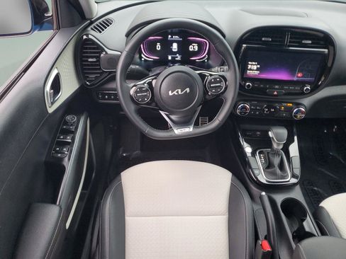Certified 2024 Kia Soul GT-Line image 14