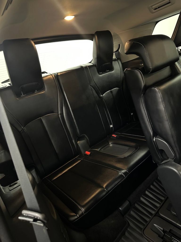 Used 2024 INFINITI QX60 Luxe AWD/4WD image 31