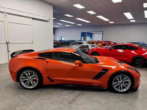 Used 2019 Chevrolet Corvette Z06 image 8
