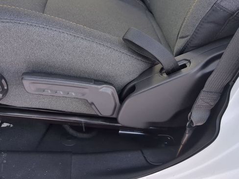 Used 2026 Jeep Wrangler Sport image 23