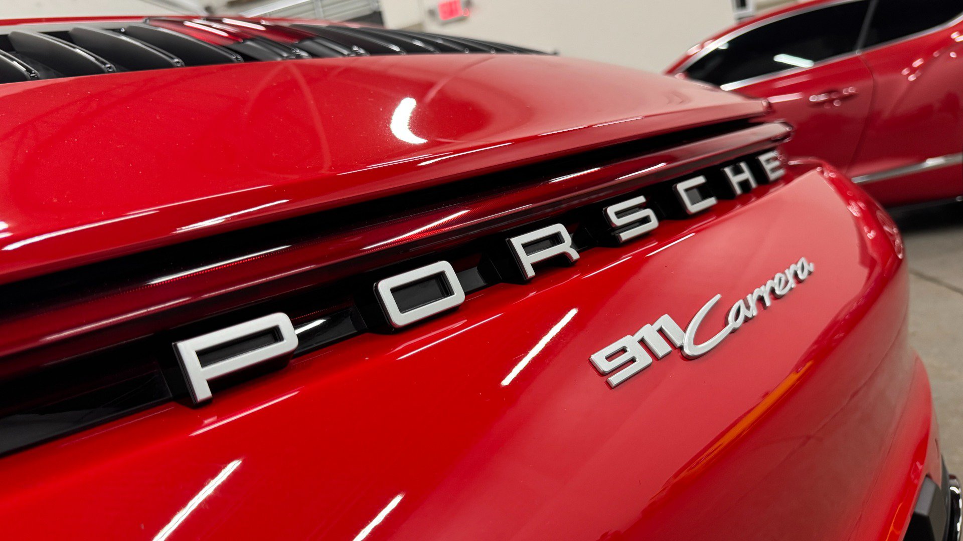 Used 2022 Porsche 911 Carrera RWD image 27