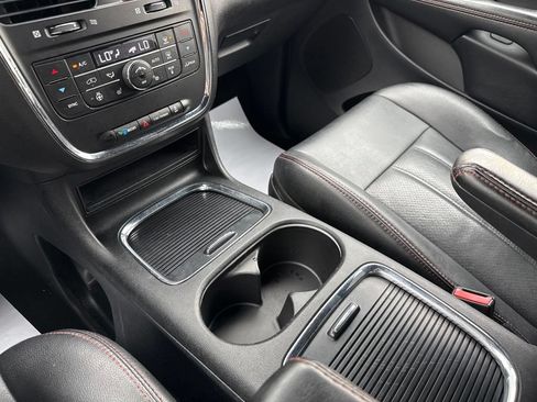 Used 2019 Dodge Grand Caravan GT FWD image 22