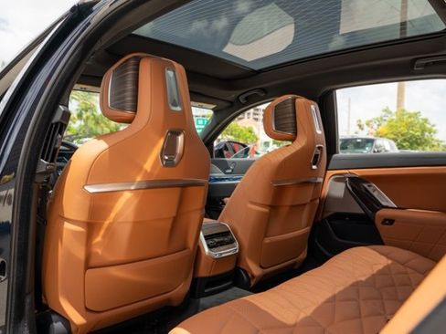 Used 2023 BMW 740i w/ Parking Assistance Package image 24