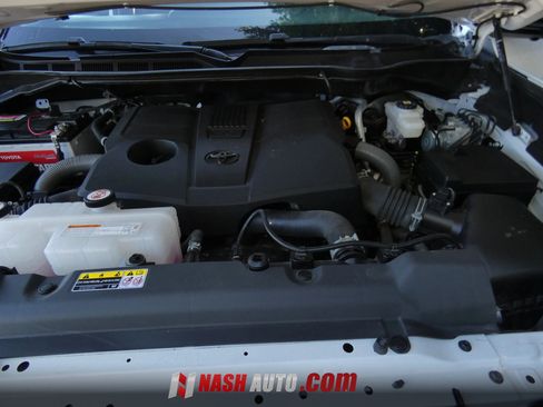 Used 2024 Toyota Tundra Limited AWD/4WD image 76