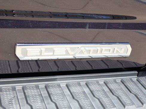 Certified 2022 GMC Sierra 1500 Elevation image 6