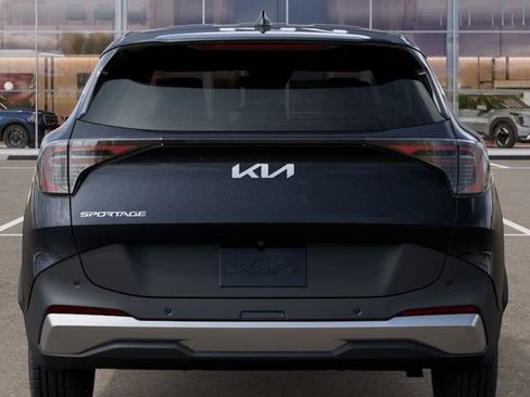 New 2026 Kia Sportage LX image 13
