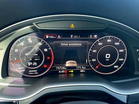 Used 2017 Audi Q7 3.0T Premium Plus w/ Premium Plus Package image 13