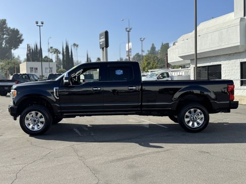 Certified 2018 Ford F350 Platinum w/ Platinum Ultimate Package image 6