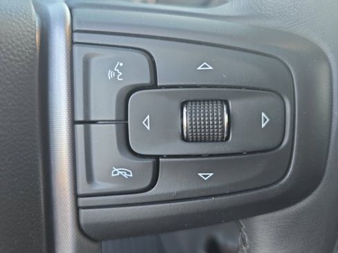 Used 2021 GMC Sierra 1500 Elevation w/ Driver Alert Package I image 17