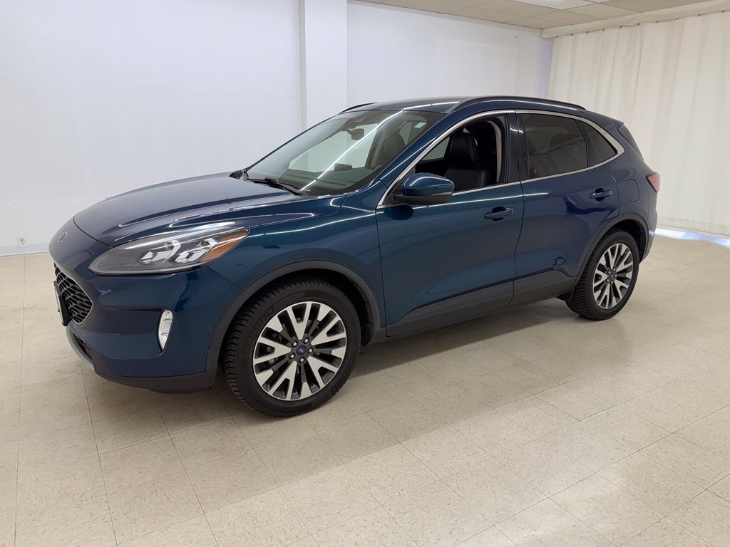 Used 2020 Ford Escape Titanium AWD/4WD image 1