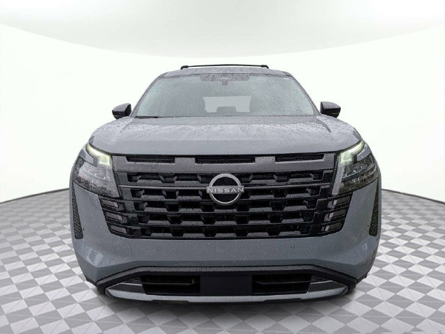 Used 2026 Nissan Pathfinder Platinum w/ Cargo Package FWD image 9