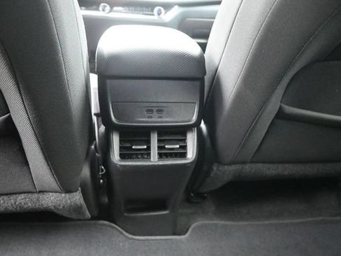 Used 2025 Chevrolet Equinox LT FWD image 26