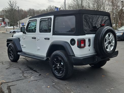 Used 2020 Jeep Wrangler Unlimited Sport S image 26