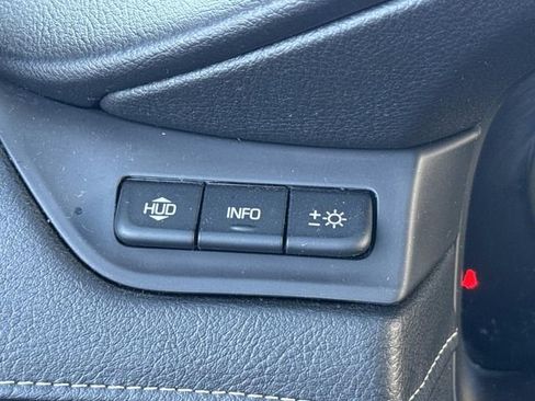 Used 2018 Cadillac Escalade ESV Premium Luxury image 23