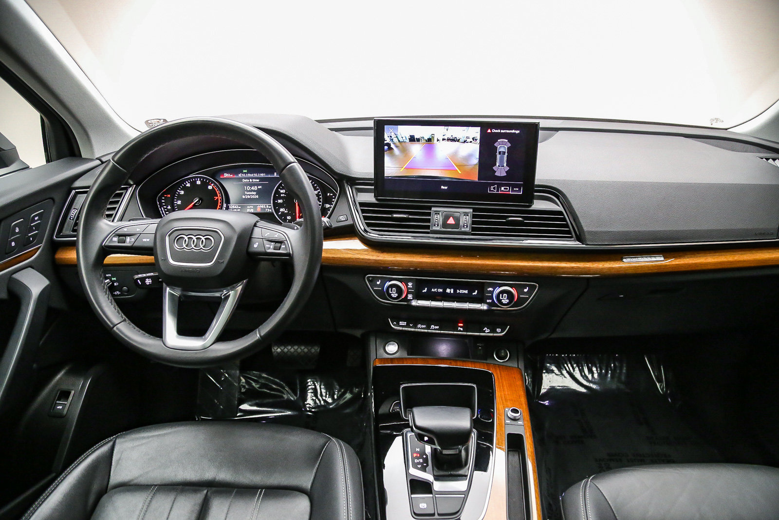 Certified 2023 Audi Q5 2.0T Premium w/ Convenience Package AWD/4WD image 13