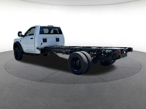 New 2026 RAM 5500 Tradesman AWD/4WD image 3