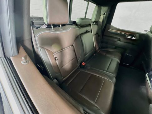 Used 2023 GMC Sierra 1500 Denali w/ Denali Reserve Package AWD/4WD image 26