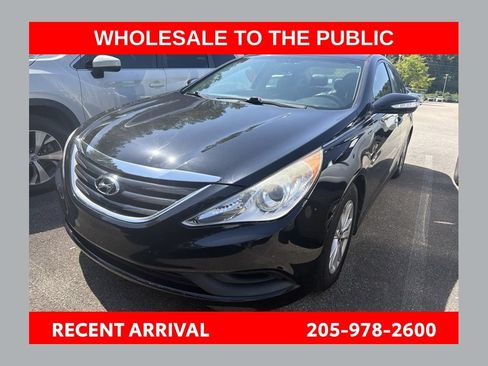 Used 2014 Hyundai Sonata GLS w/ Popular Equipment Group 2 FWD image 1