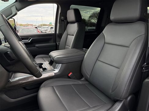 Certified 2025 Chevrolet Silverado 2500 LTZ w/ LTZ Plus Package image 21