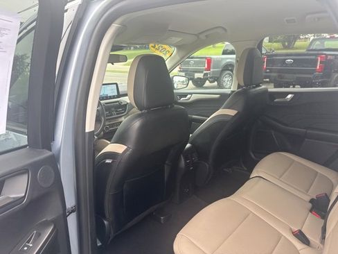 Certified 2022 Ford Escape SEL w/ Technology Package image 29