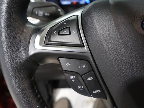 Used 2024 Ford Edge SEL w/ Convenience Package AWD/4WD image 32