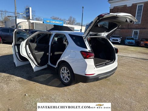 Used 2023 Chevrolet Equinox LT image 26