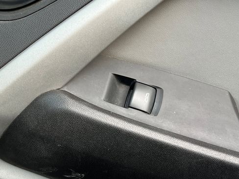 Used 2023 Chevrolet Camaro LT image 21