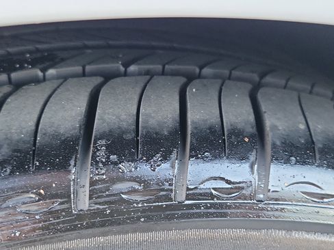 Certified 2026 Genesis G70 2.5T image 25