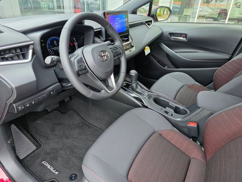 New 2026 Toyota Corolla SE image 25