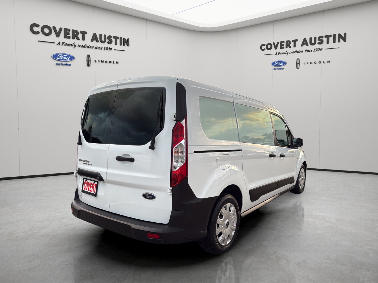 Used 2020 Ford Transit Connect XL FWD image 5